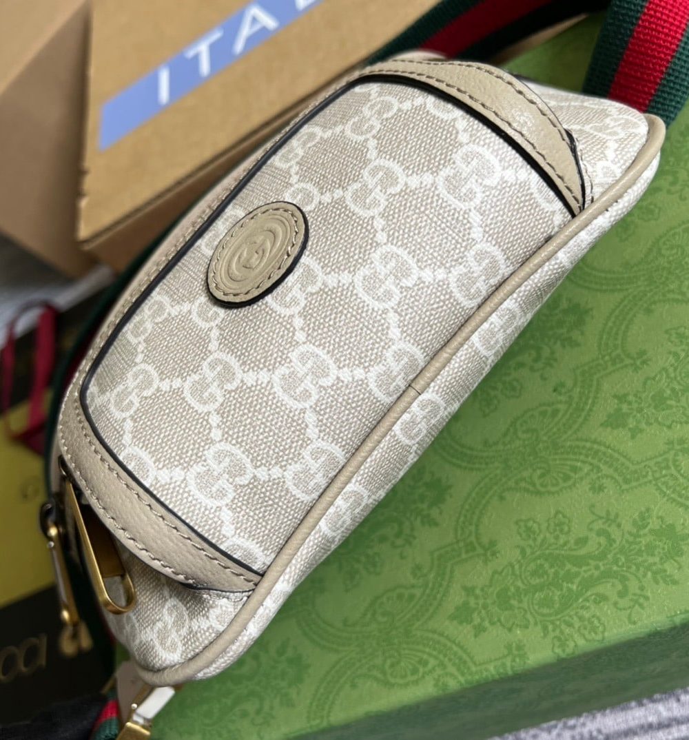 1:1 Replica Gucci Belt Bag With Interlocking G Beige And White GG Sumpreme Canvas For Women  9in/23cm GG 682933 UULCT 9682