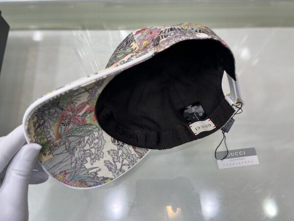 Gucci Canvas Baseball Hat Tiger White GG Hat