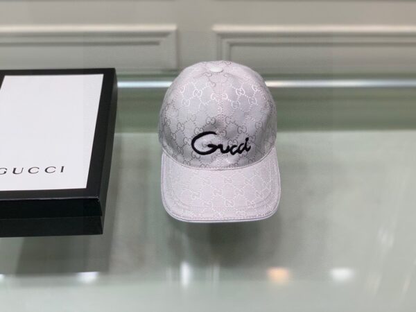 Gucci Canvas Baseball Hat White GG Hat