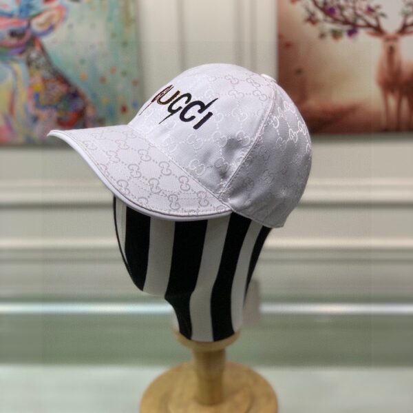 Gucci Canvas Baseball Hat White GG Hat