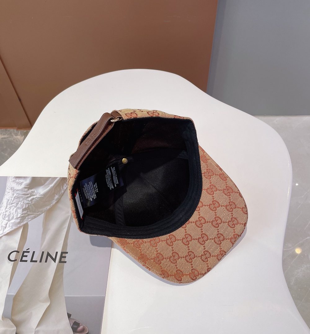 Gucci Canvas Baseball Hat With Horsebit Beige GG Hat