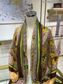 Gucci Cashmere Flower Printed Patterns Multicolor in Brown Scarf 150cm/71in 