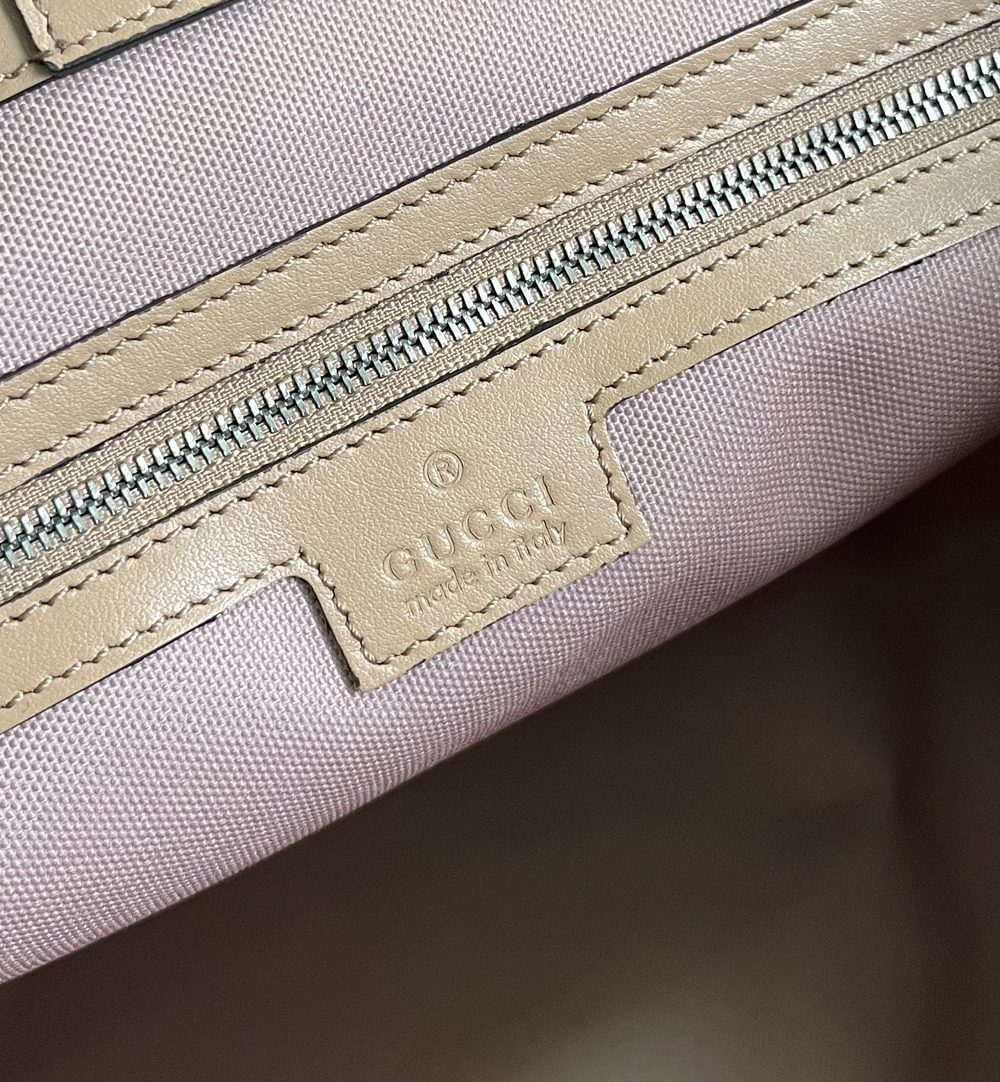 1:1 Replica Gucci Casual Style Logo Totes Cream/Black For Women 38.5cm / 15.1in 739684 DAAAH 2754