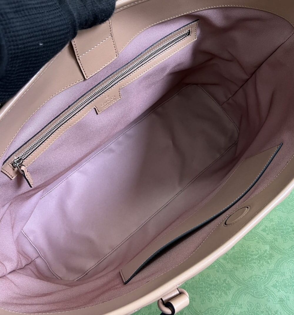 1:1 Replica Gucci Casual Style Logo Totes Cream/Black For Women 38.5cm / 15.1in 739684 DAAAH 2754