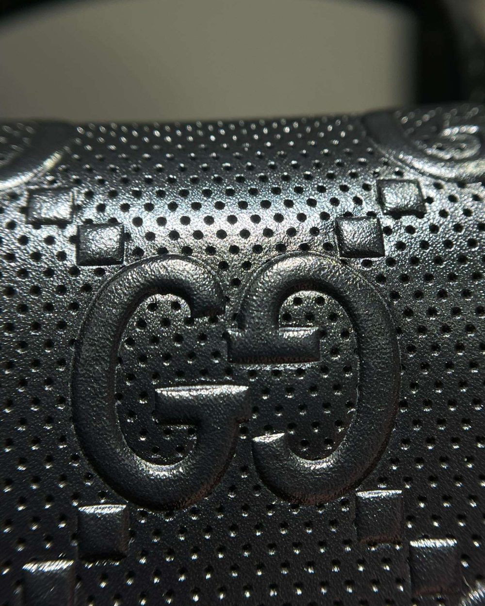 1:1 Replica Gucci Embossed Backpack GG Black For Men 41cm / 16.1in 625770 1W3BN 1000