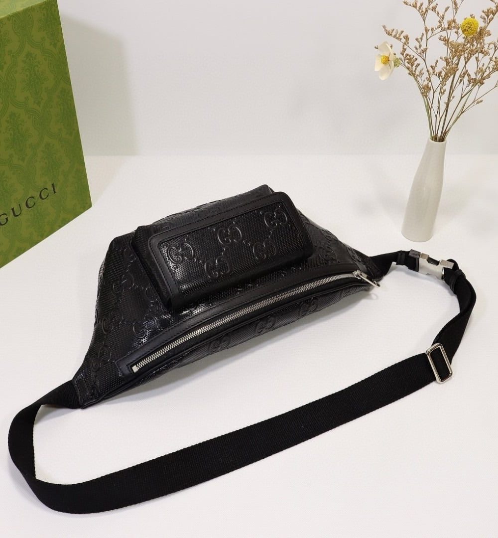 1:1 Replica Gucci Embossed Belt Bag Black For Men 11in/28cm 645093 1W3CN 1000
