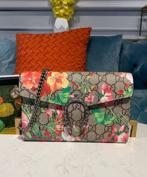 1:1 Replica Gucci Floral WOC Dionysus Shoulder Bag 20cm Calfskin Leather Trim Fall/Winter Collection, Burgundy