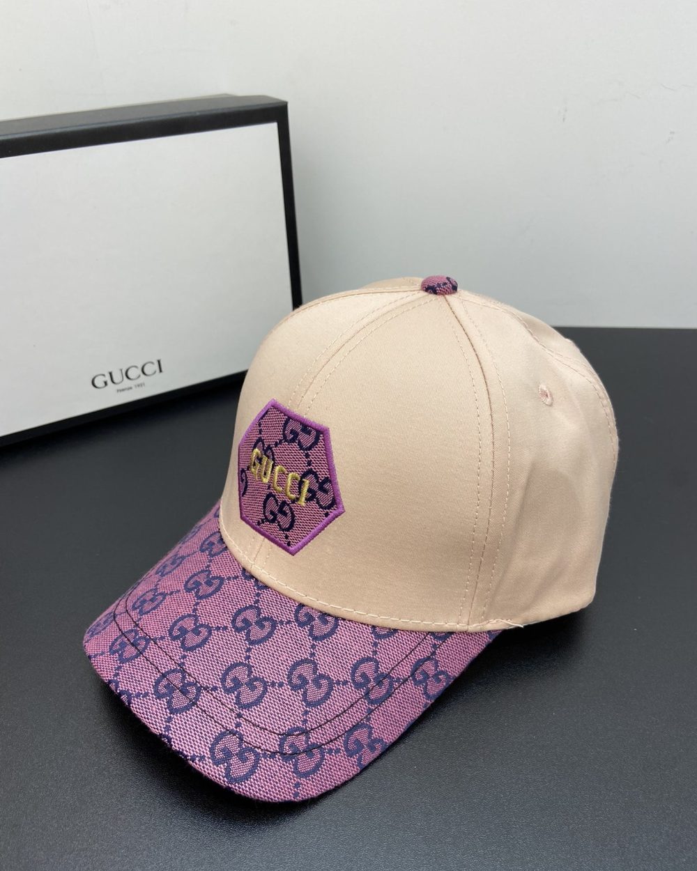 Gucci GG Baseball Hat Cream GG Hat