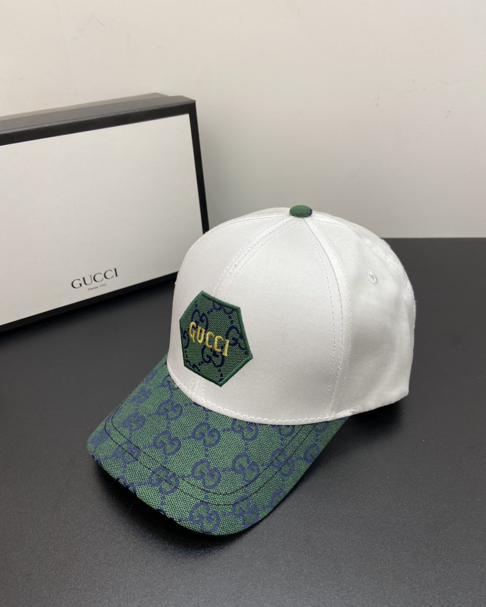 Gucci GG Baseball Hat White GG Hat
