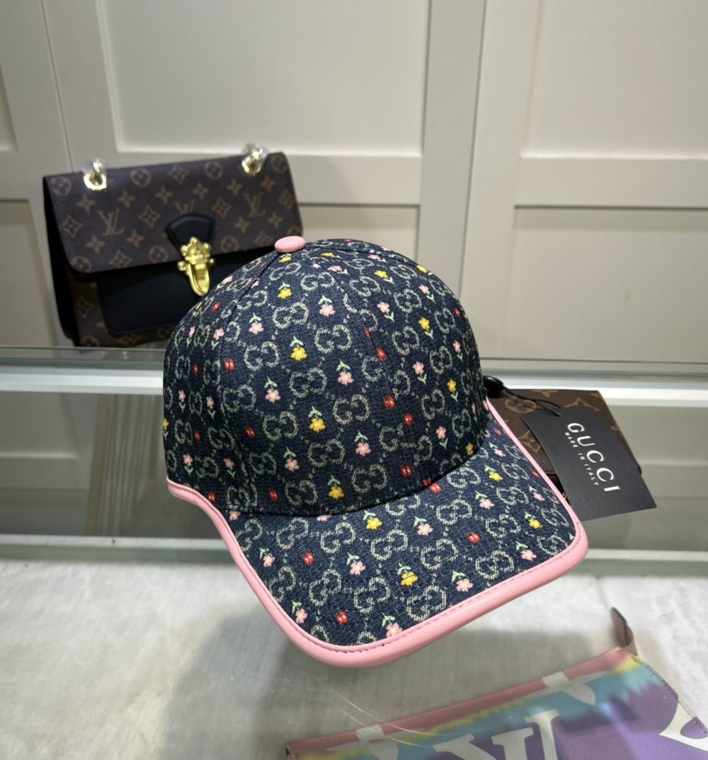 Gucci GG Baseball Hat With Floral Black GG Hat