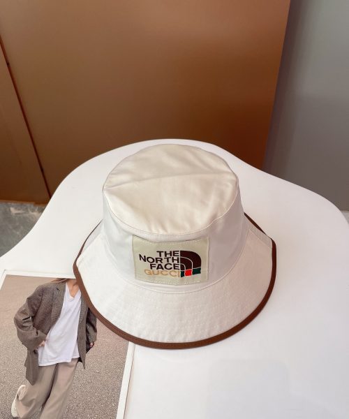 Gucci GG Bucket Hat White GG Hat
