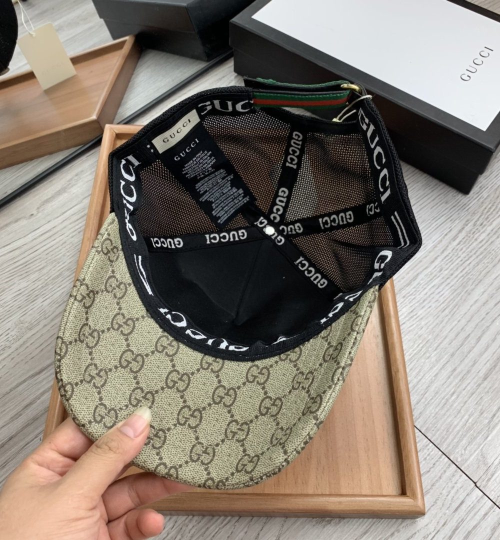 Gucci GG Canvas Baseball Cap Beige