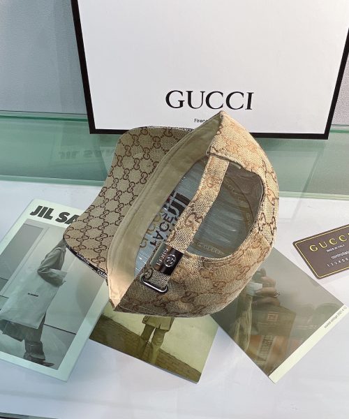 Gucci GG Canvas Baseball Cap Beige