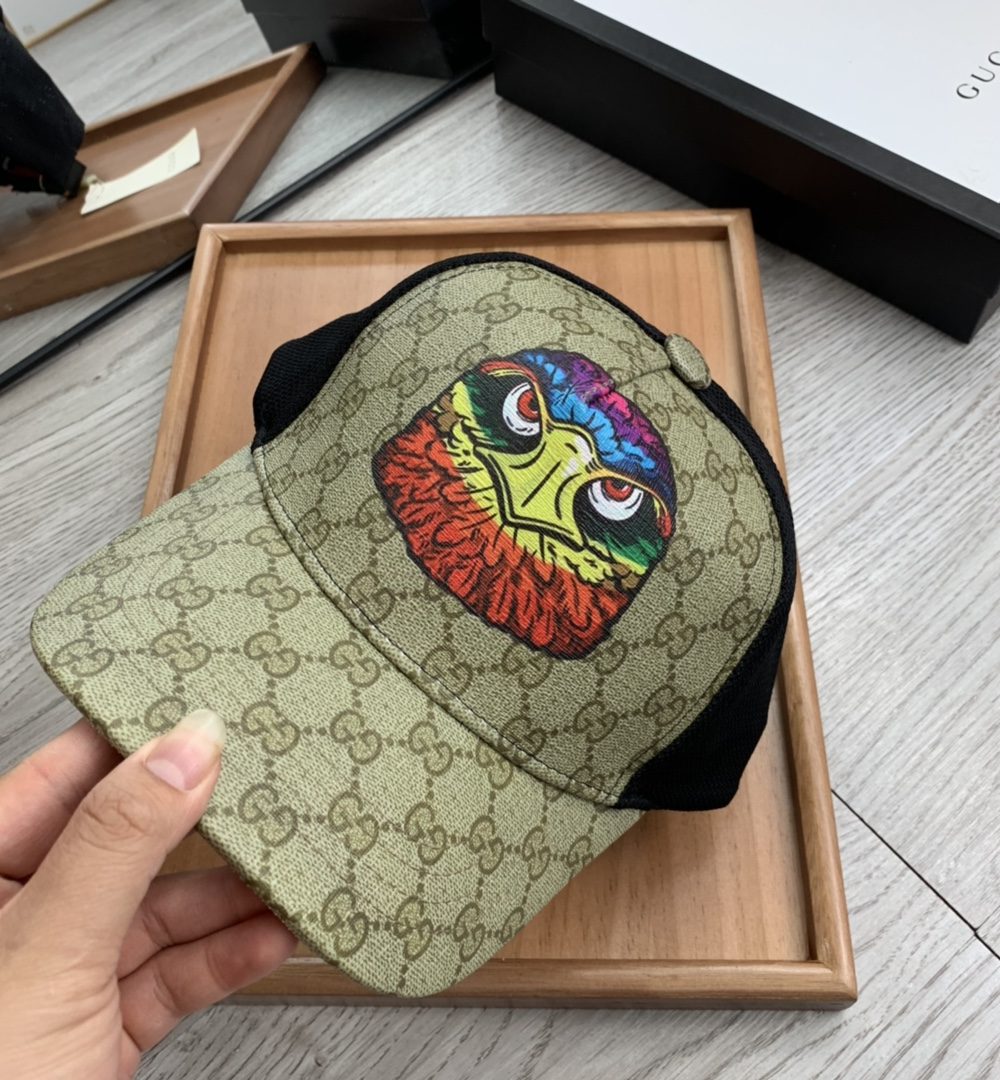 Gucci GG Canvas Baseball Cap Beige