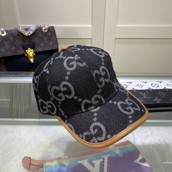 Gucci GG Canvas Baseball Cap Black
