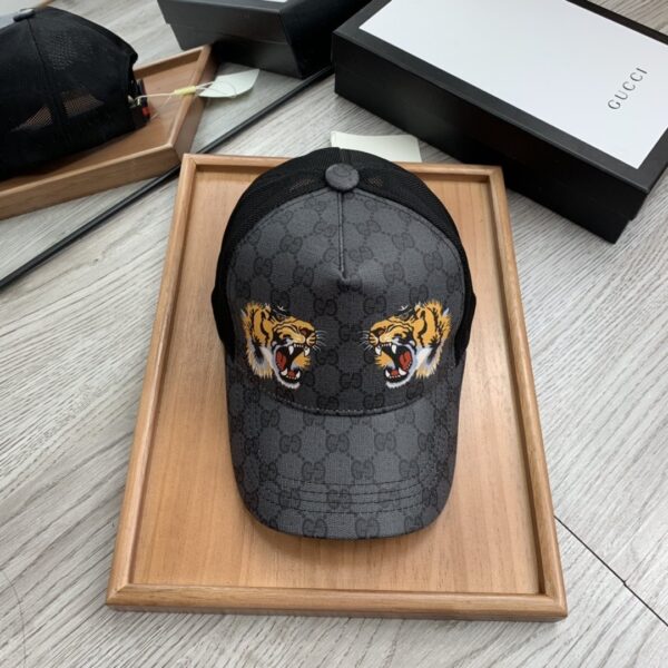 Gucci GG Canvas Baseball Cap Black