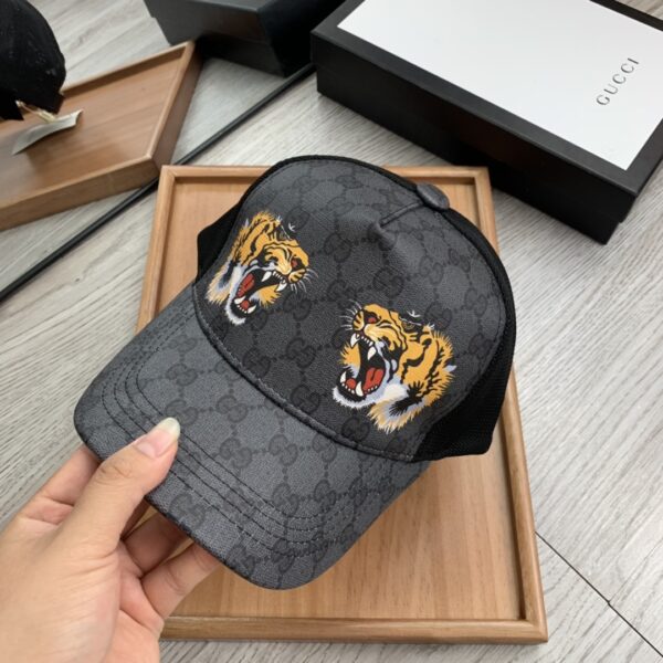 Gucci GG Canvas Baseball Cap Black