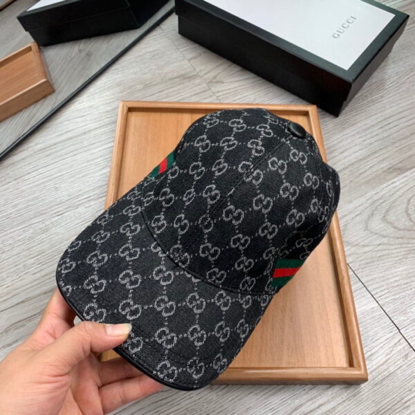 Gucci GG Canvas Baseball Cap Black