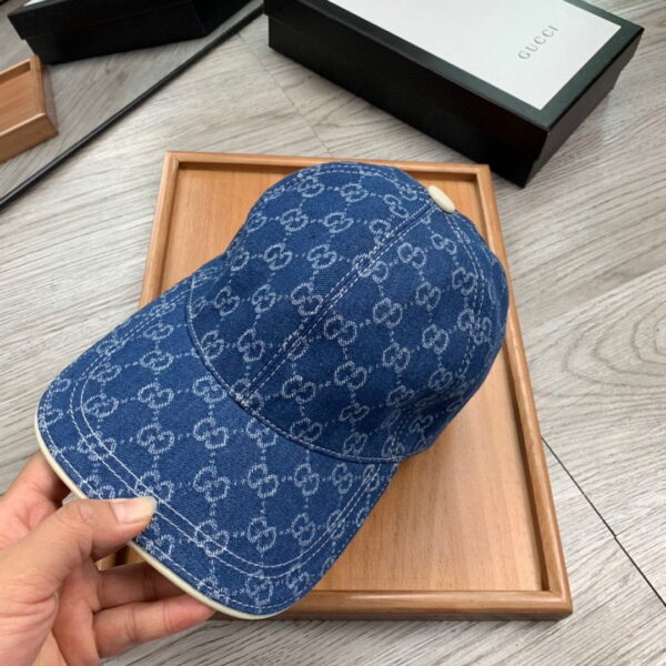 Gucci GG Canvas Baseball Cap Blue