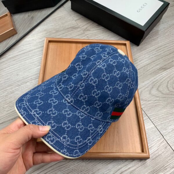 Gucci GG Canvas Baseball Cap Blue