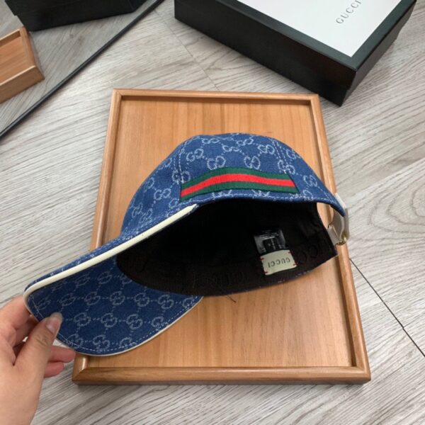 Gucci GG Canvas Baseball Cap Blue