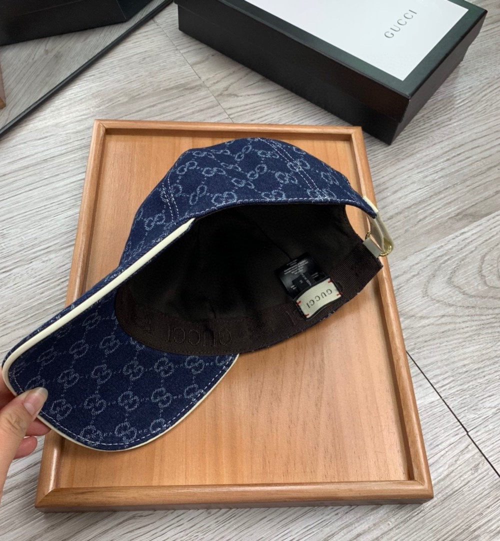 Gucci GG Canvas Baseball Cap Blue