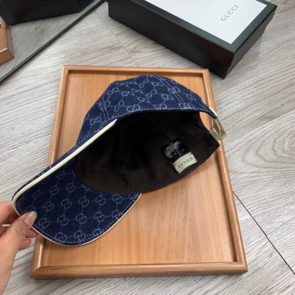 Gucci GG Canvas Baseball Cap Blue