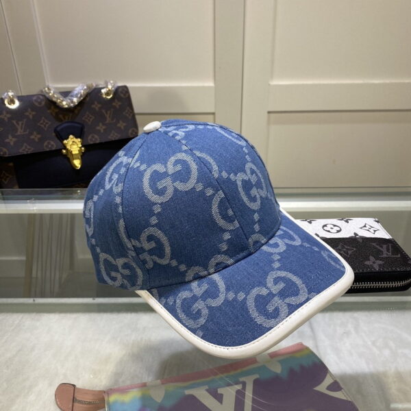 Gucci GG Canvas Baseball Cap Blue