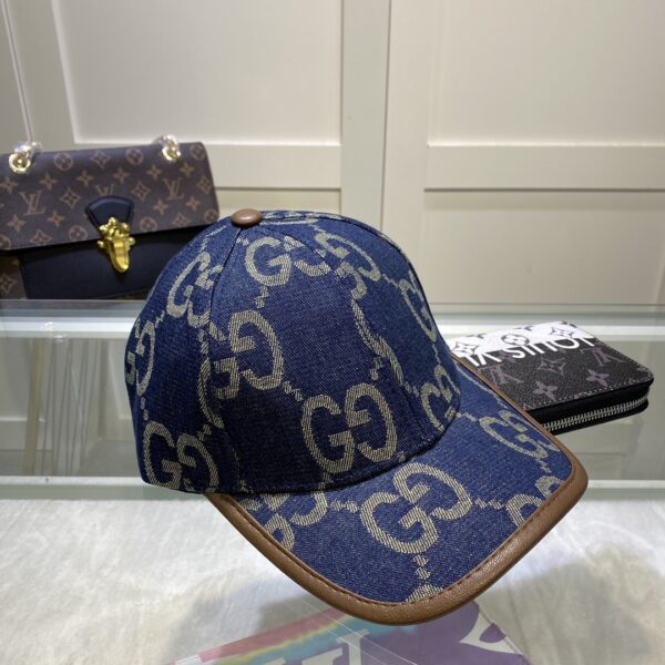 Gucci GG Canvas Baseball Cap Blue