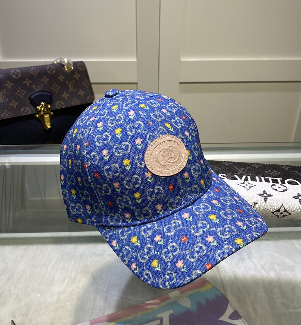 Gucci GG Canvas Baseball Cap Blue