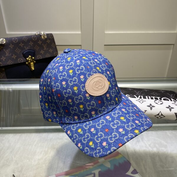 Gucci GG Canvas Baseball Cap Blue