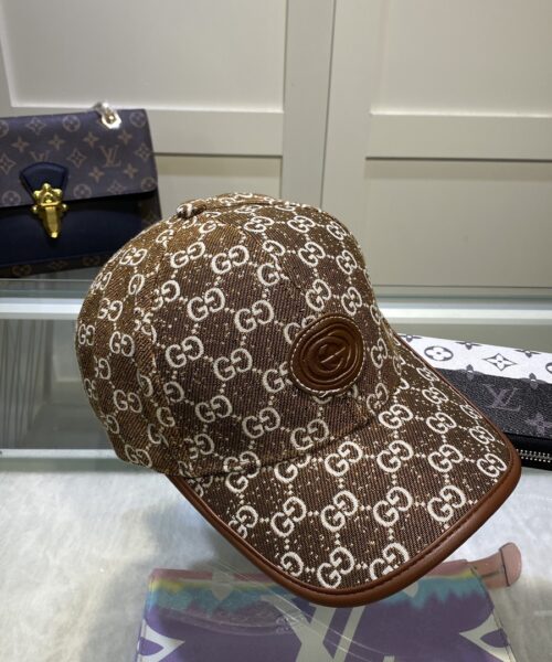 Gucci GG Canvas Baseball Cap Brown