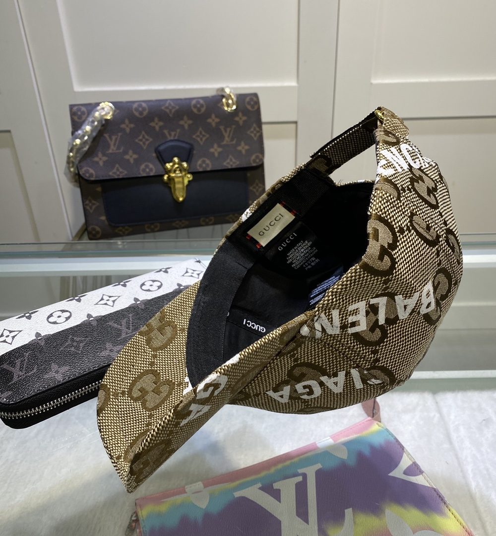 Gucci GG Canvas Baseball Cap Brown