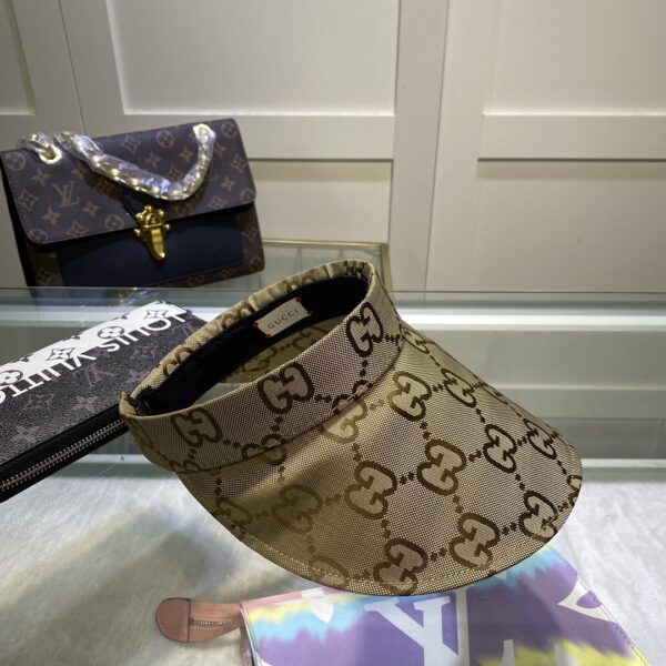 Gucci GG Canvas Baseball Cap Brown