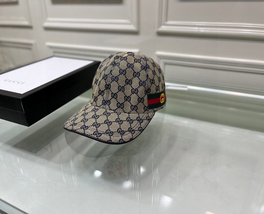 Gucci GG Canvas Baseball Cap Brown