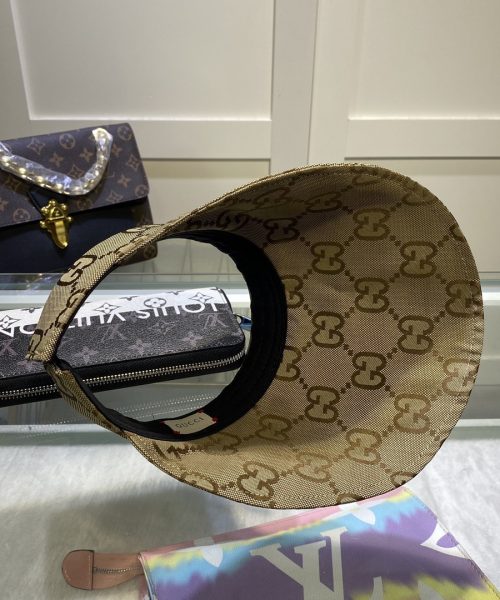 Gucci GG Canvas Baseball Cap Brown