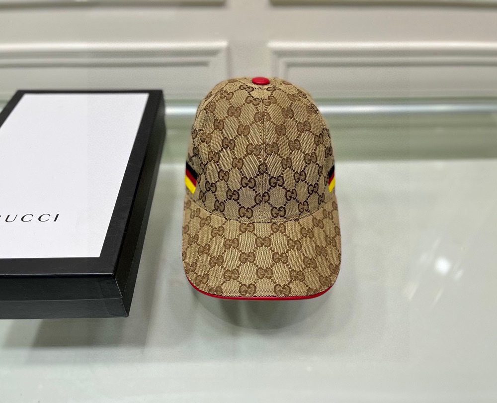 Gucci GG Canvas Baseball Cap Brown