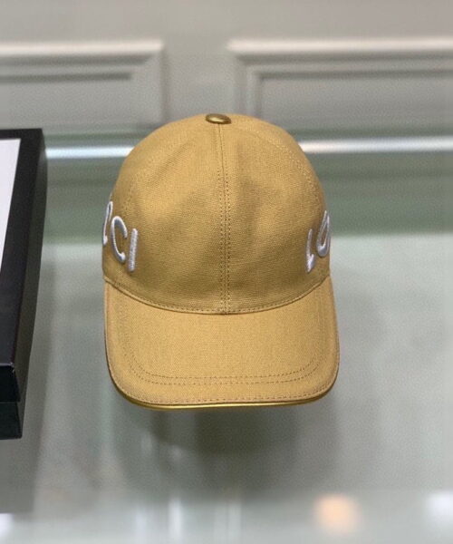 Gucci GG Canvas Baseball Cap In Beige
