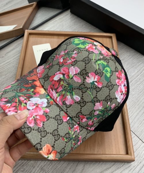 Gucci GG Canvas Baseball Cap Multiple Color