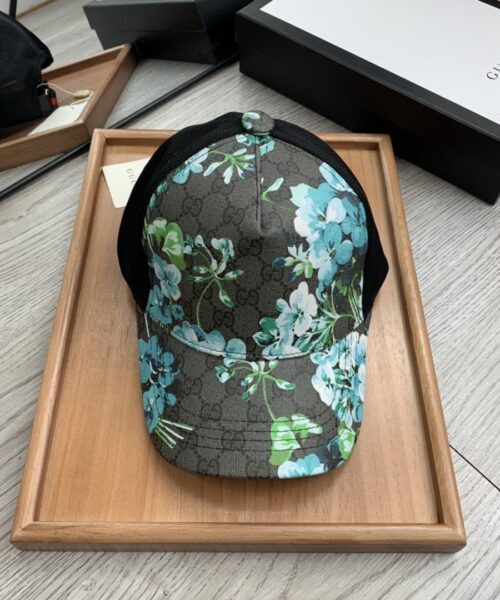 Gucci GG Canvas Baseball Cap Multiple Color