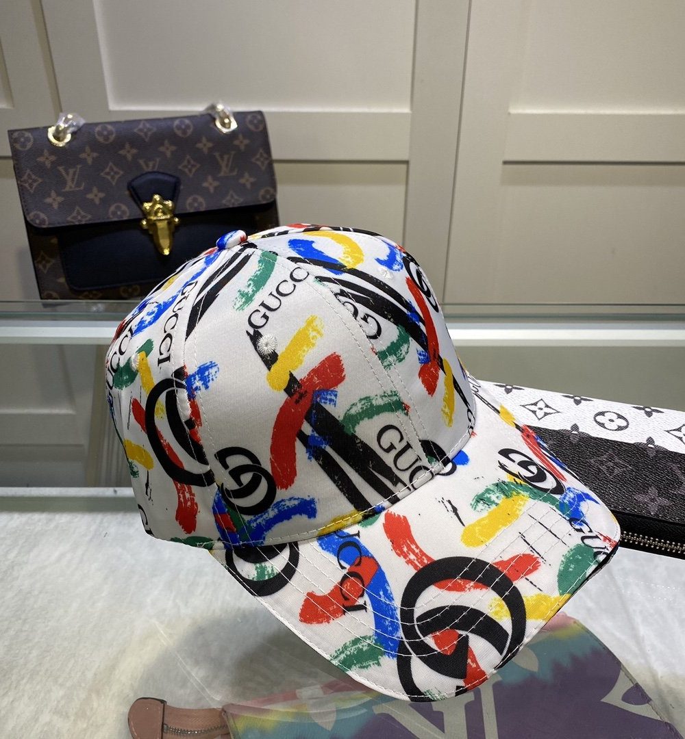 Gucci GG Canvas Baseball Cap Multiple Color