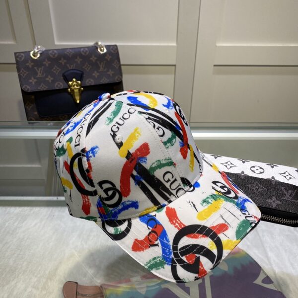 Gucci GG Canvas Baseball Cap Multiple Color