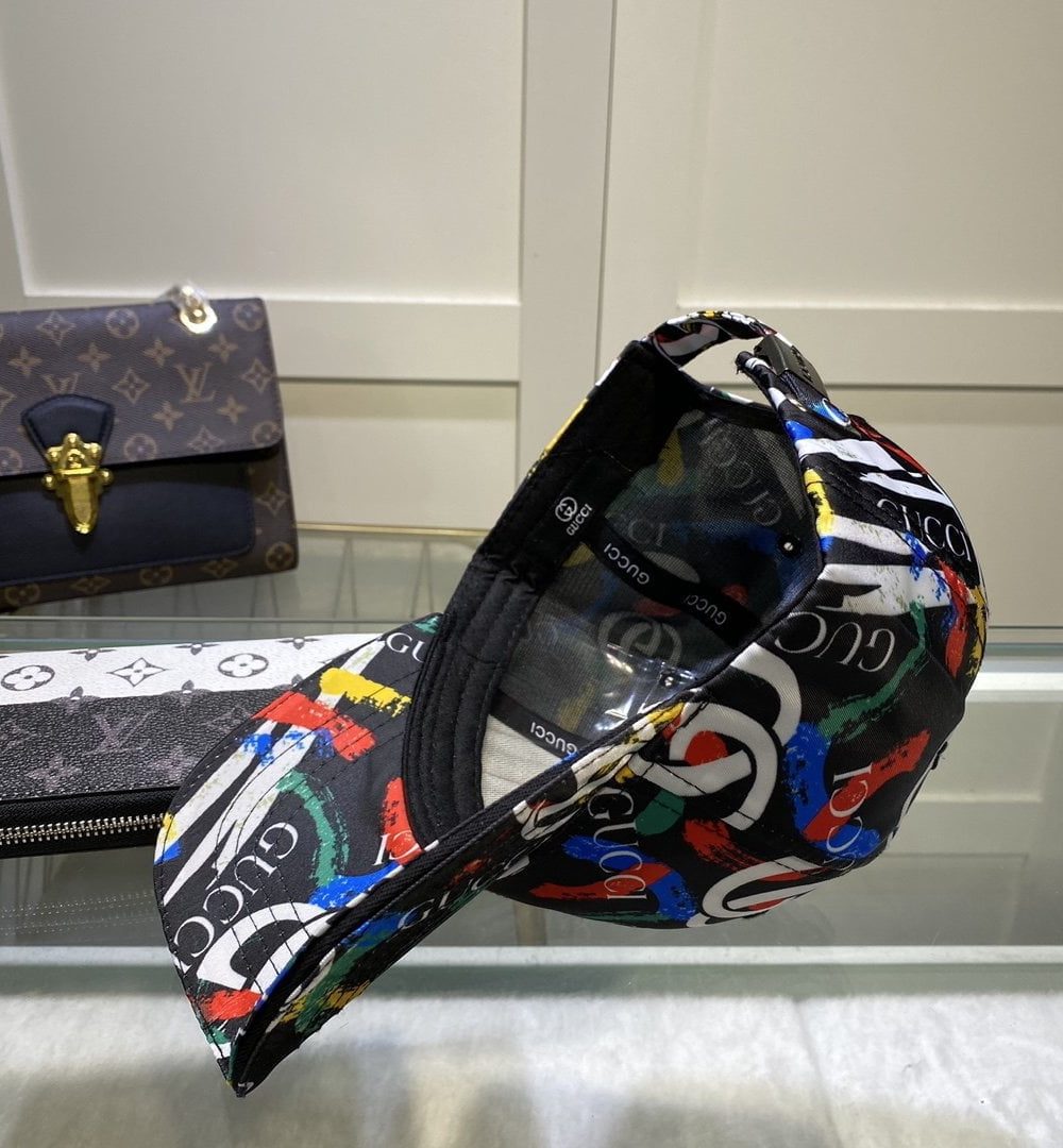 Gucci GG Canvas Baseball Cap Multiple Color