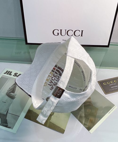 Gucci GG Canvas Baseball Cap White