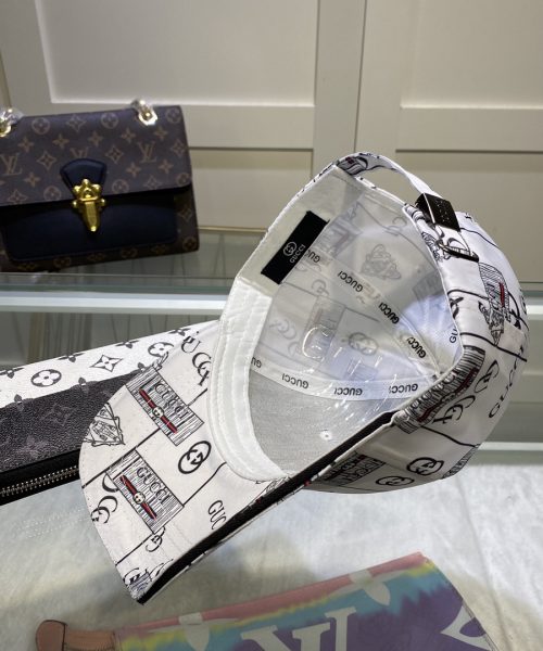 Gucci GG Canvas Baseball Cap White