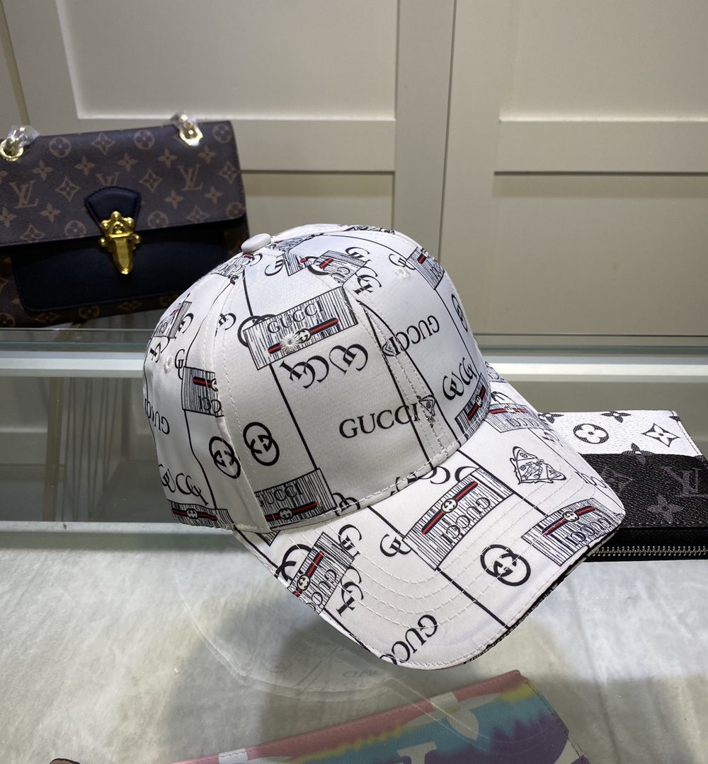 Gucci GG Canvas Baseball Cap White