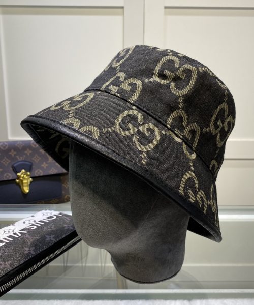 Gucci GG Canvas Bucket Hat Black