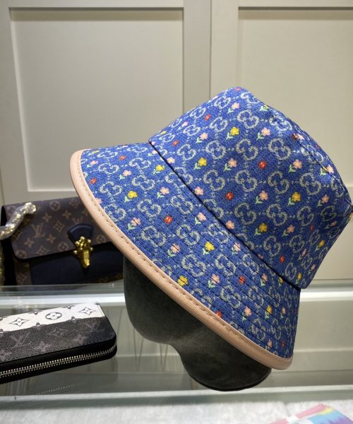 Gucci GG Canvas Bucket Hat Blue