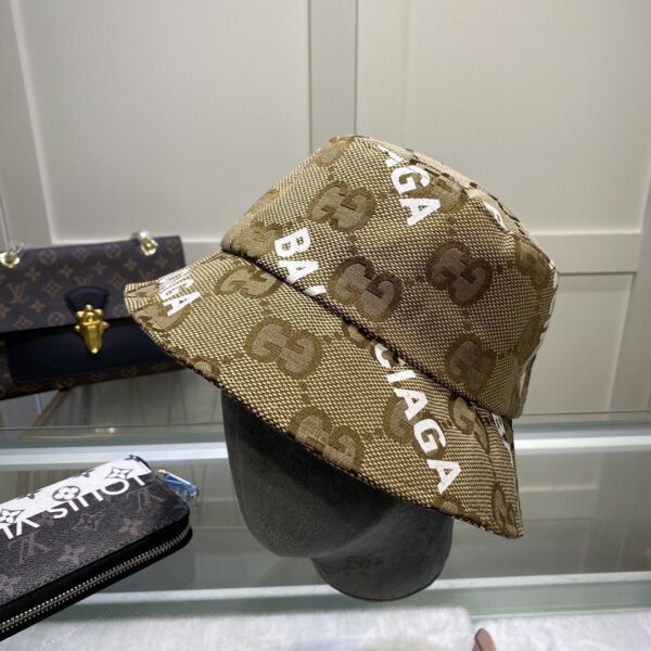 Gucci GG Canvas Bucket Hat Brown