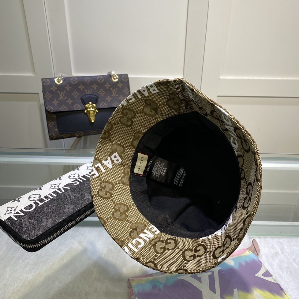 Gucci GG Canvas Bucket Hat Brown - Image 2